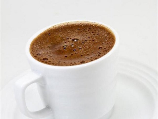 Demek ki kahvenin uyarıcı ve zihin toparlamaya etkisi var.