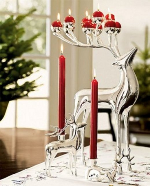 Ya da sofranızı tamamlayan şamdan ve mumları tercih edebilirsiniz.