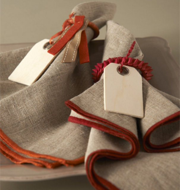 Livving.com tasarımlı, doğal, nefis renk seçenekleri ile organik kumaş peçeteler.