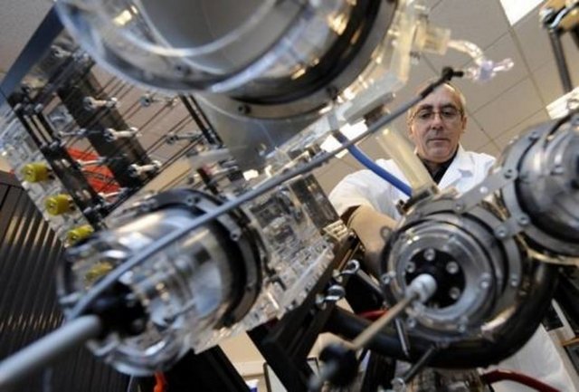 - Bu yüzden uzmanların bir sonraki hedefi yapay kalbi küçültebilmek olacak. -