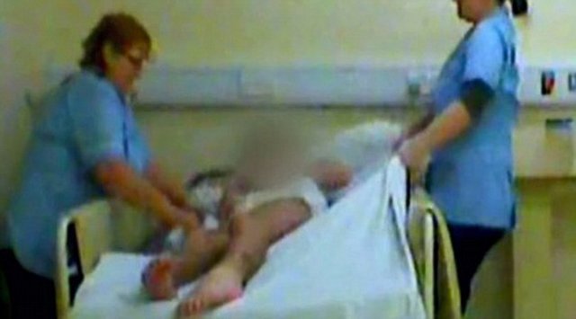 Hastanenin sözcüsü ise söz konusu olaydan büyük üzüntü duyduklarını belirterek her iki çalışanının da görevi kötüye kullandıkları gerekçesiyle işlerine son verildiğini belirtti.  DHA