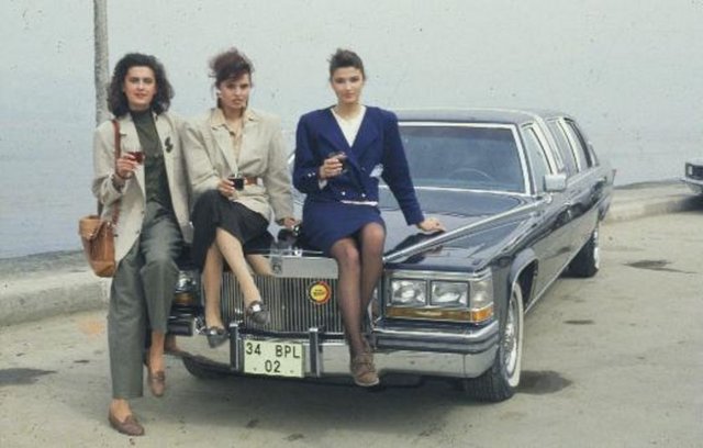 MELTEM HAKARAR,ESRA SÜMER,ŞEBNEM TAN