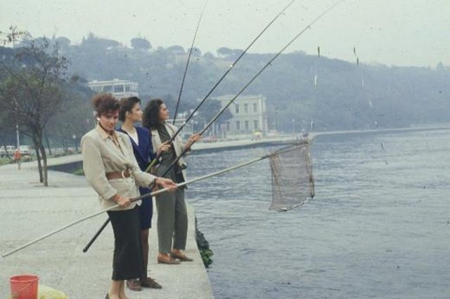 ESRA SÜMER-ŞEBNEM TAN-MELTEM HAKARAR