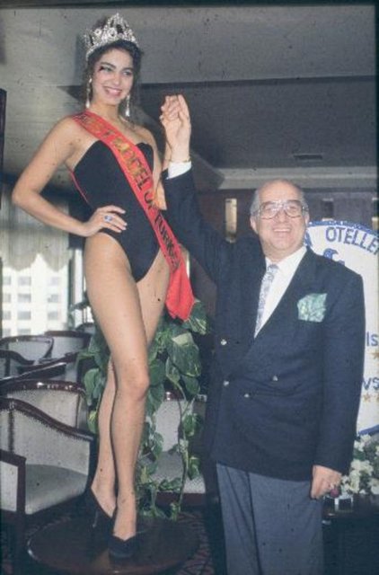 ESİN MORALIOĞLU-ERKAN ÖZERMAN