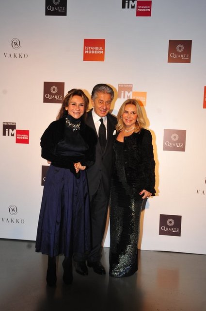 YASEMİN - SEDAT ALOĞLU, ZEYNEP ÇARMIKLI