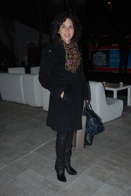 ASLI EKŞİOĞLU