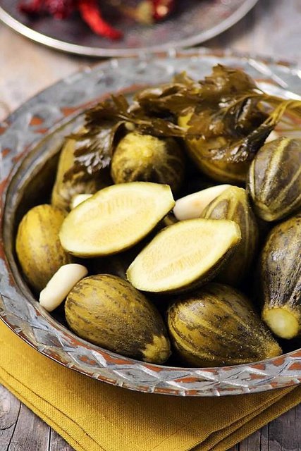 Sindirimi kolay ve daha az asit salgılanmasına neden olan gıdalar gastritte önerilmektedir.