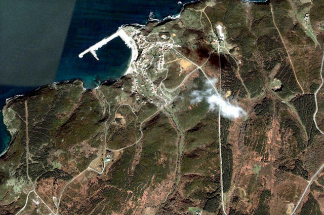 2010 ve 2011 yıllarında çekilen fotoğraflarda 3. köprü ve Kuzey Marmara Otoyolu güzergahının yeşille kaplı olması dikkat çekiyor.