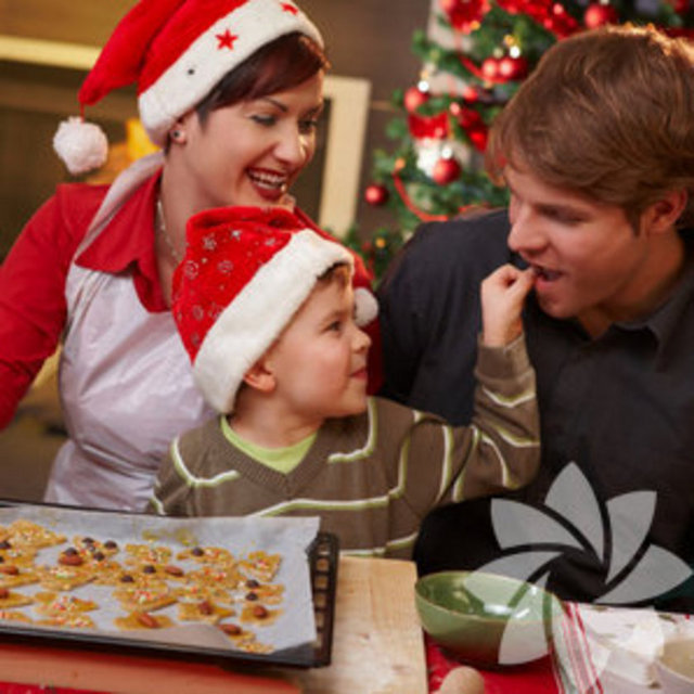 LİMON; tam bir C vitamini deposu olan limon, vücuttaki krebs siklusu dediğimiz enerji harcayan metabolizma üzerinde etkilidir.