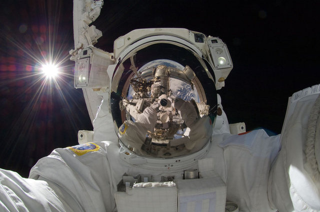 Japon astronot Aki Hoshide