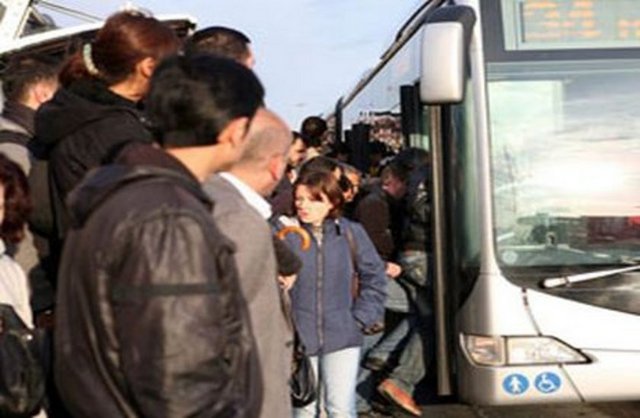 Bulunduğunuz noktadan, en hızlı hangi koltuğa ulaşabiliyorsanız, o koltuğu kendinize hedef belirleyin.