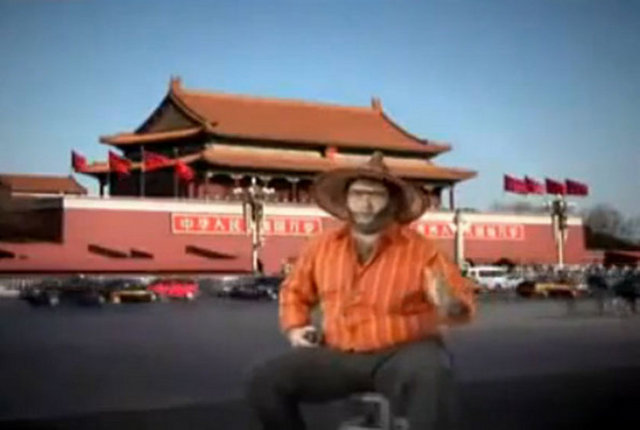 Oyuncu Şahan Gökbakar'ın son filmi Recep İvedik 4, Türkiye 'de tüm zamanların en çok izlenen filmi oldu...