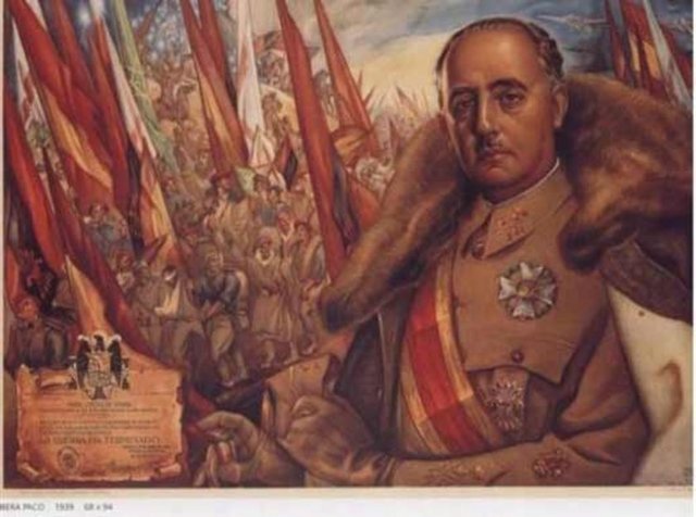 Ziyaretine gelenler için 'Neden geldiler' diye sorarken 'Hoşçakal demek için' yanıtı verildiğinde 'Nereye gidiyorlar' demesi yanındakileri şaşırtmıştı. 20 Kasım 1975'te öldü. Tüm heykelleri söküldü.