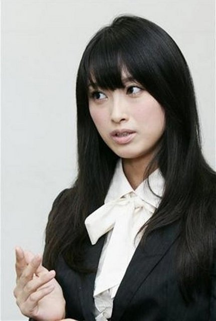 Yuri Fujikawa, 27, Japonya