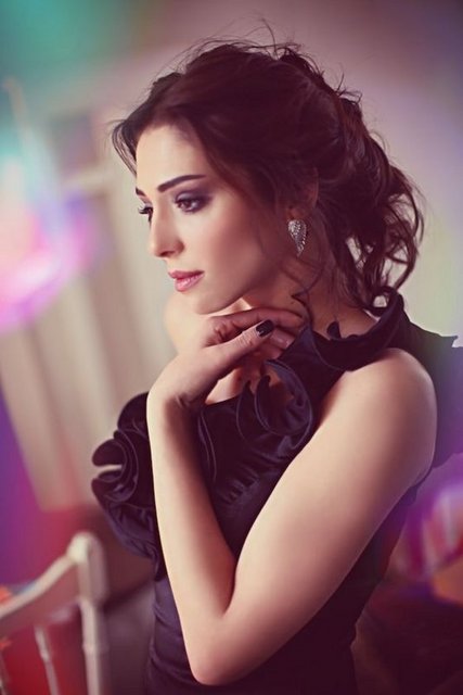 En çok ne üzerine dua ediyorsunuz? - İnsanlar topyekûn ne kadar günaha girdiklerini anladığı gün çok farklı bir dünyaya sahip olacağız. Benim dualarım insanların günü, ne kadar çok günaha girdiklerini anladıklarını günün çabuk gelmesi üzerine.