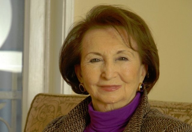 Semahat Arsel - Koç Holding Yönetim Kurulu Üyesi. Amerikan Kız Koleji'nden mezun.