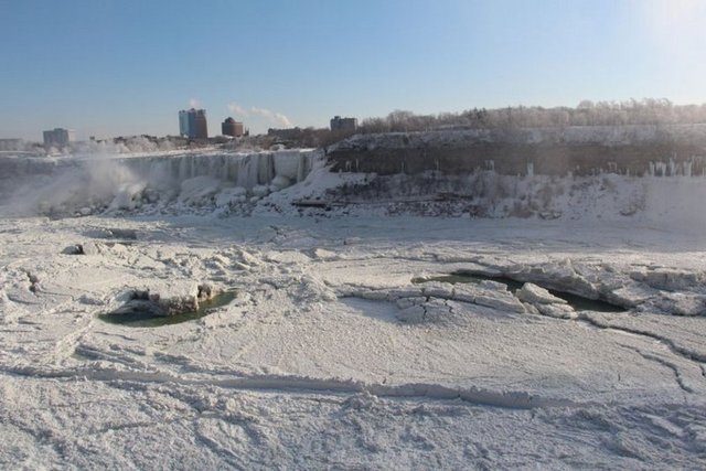 Bu arada dondurucu soğukların birkaç gün içinde ABD'yi terk edeceği açıklandı
