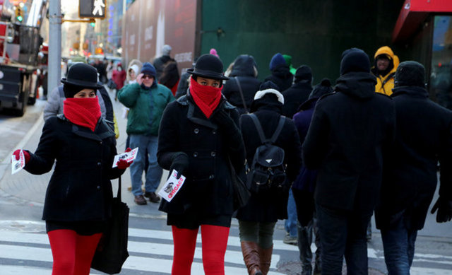 Rüzgarın etkisiyle hissedilirliği artan soğuk hava sistemi, trafik kazaları ve hipodermi gibi nedenlerle en az 15 kişinin hayatını kaybetmesine yol açtı.  -