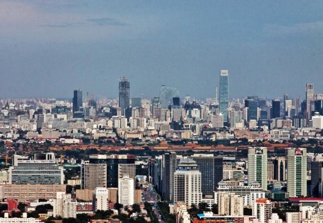 Çin, Yasak Şehir Çin'in başkenti Pekin'de ilk olarak Kraliyet Sarayı ve çevresi yasak olarak nitelendirilsede bu zamanla tüm kentle bütünleşmiştir.