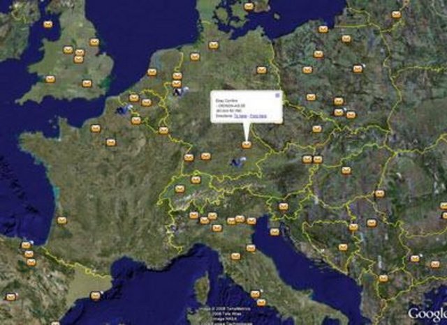 Google Earth programıyla Dünya'nın her yerini görüntüleyerek gezebilirsiniz. Ancak insanların % 95'i sadece kendi evine bakıyor.