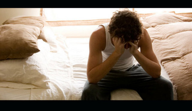 10. Hiç solmaz gibi görünen taze hatıralar - Anılar! Bırakıp gidebileceğiniz bir şey değil, ne kadar deneseniz de. Bir insanın size verdiği tek şey hatıralardır. Baş başa bırakıldığınız şeyler anılarınızdır.Her şey size O'nu hatırlatacak.