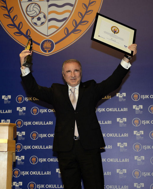 ÜNAL AYSAL
