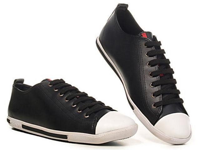 Lüks tüketimin arttığı son dönemde, ortalama sosyoekonomik düzeydeki ailelerin bu ürünleri kullanmaya eğilimli olduğu göze çarpmakta.