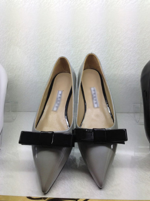 Bu örneği, ünlü modacıların tasarımları, mücevher ve saat markaları için de verebilirim.