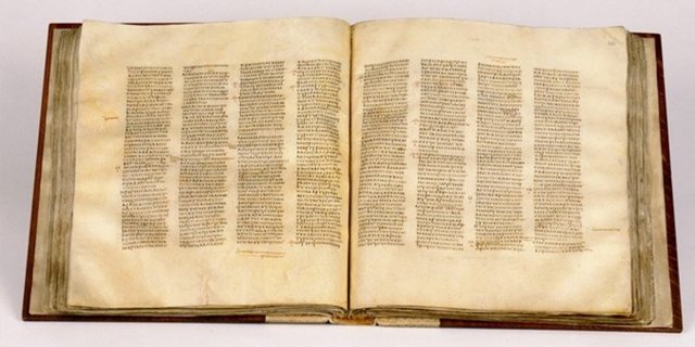 İncil'de bir bölümde 666 rakamı için şöyle yazar: "herkese zorladı, küçük büyük, zengin fakir, bağımsız veya köle, herkesin alnına yapıştırdı, aleme kandırdığı ruhları göstermek için, o rakamı koydu, şeytanın rakamı: 666." Reagan bile inanmış...