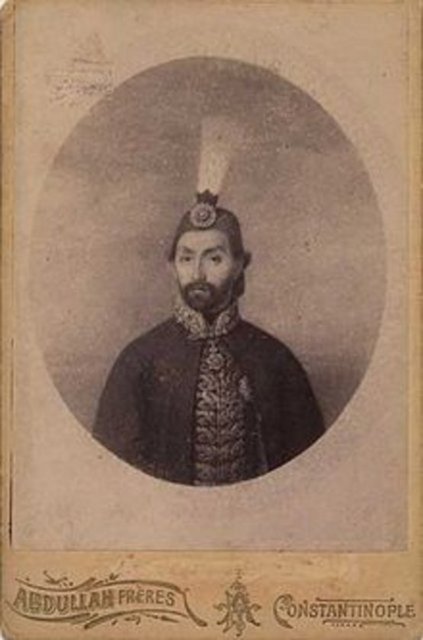 31. Osmanlı padişahıdır. Tanzimat Dönemi'ni başlatan sultan 25 Haziran 1861′de babası İkinci Mahmud gibi veremden öldü.