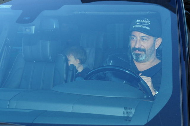 3 GAYRİMENKUL VERDİYılmaz, Ahu Yağtu'ya 2013 model Range Rover cip, Sarıyer, Şişli, İstinye Park ve Loft'ta gayrimenkul verdi. Loft ve İstinye Park'taki iki yerin aylık 30 bin lira ve 6 bin 500 dolar olan kira geliri de Yağtu'nun oldu.