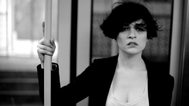 GONCA VUSLATERİ - An durdu. Devam etmek için Nejat abinin iyileşmesini bekliyor. Bi' iyileş, ne şebeklikler yapacağım sana Nejat abim.. -