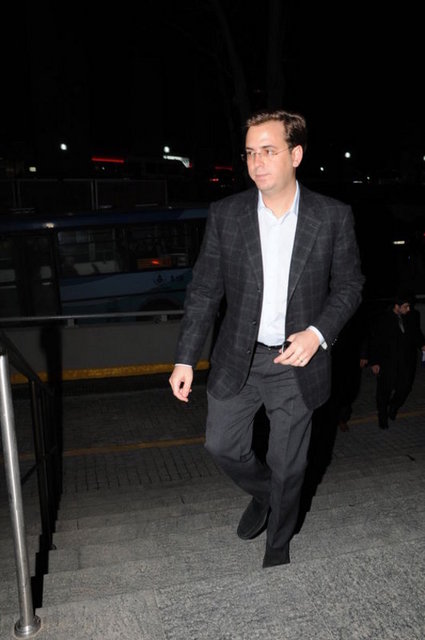 MURAT ÖZYEĞİN