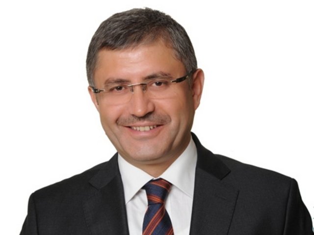 Üsküdar: Hilmi Türkmen