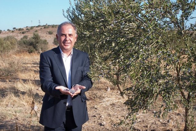 İŞTE AK PARTİ'NİN İZMİR ADAYLARI  Aliağa İbrahim Ethem Yorulmaz -