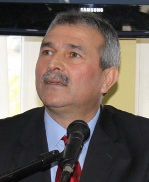 Adalar: Coşkun Özden