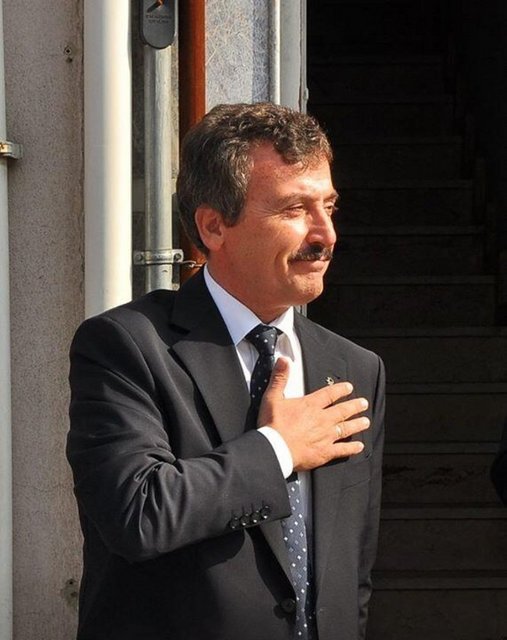 Yenişehir: Süleyman Çelik