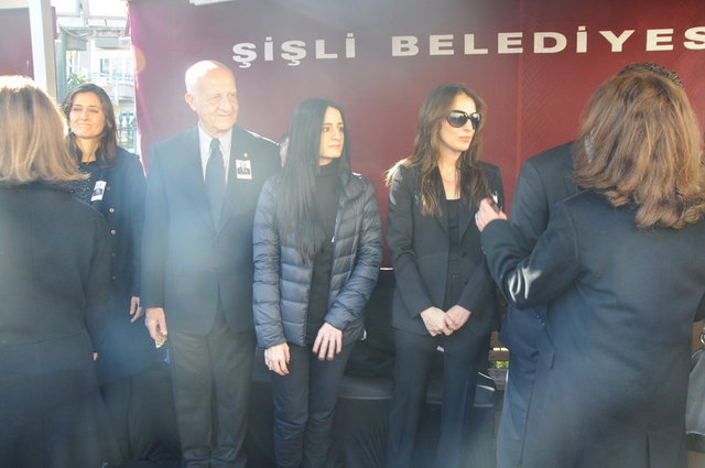 İPEK, İNAN KIRAÇ, NEVBAHAR KOÇ