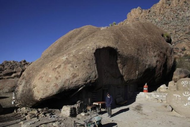 Meksikalı Benito Hernandez'in evi.