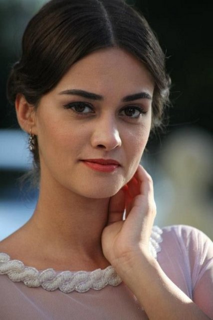 20. Hande Soral