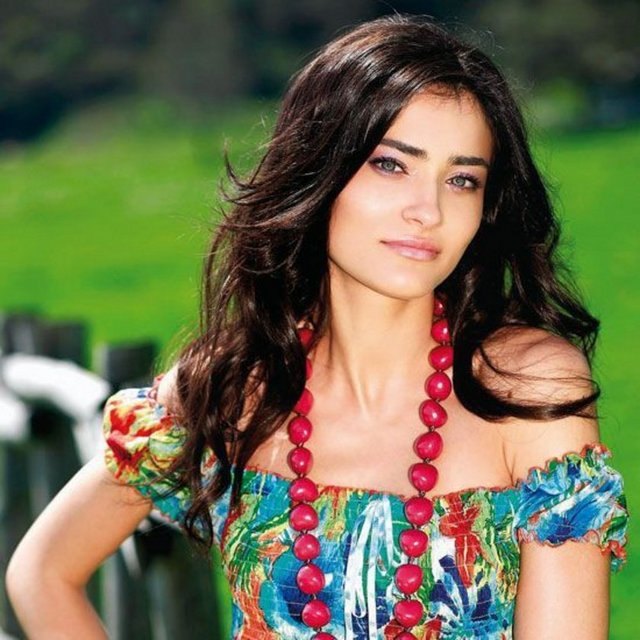 34. Saadet Işıl Aksoy