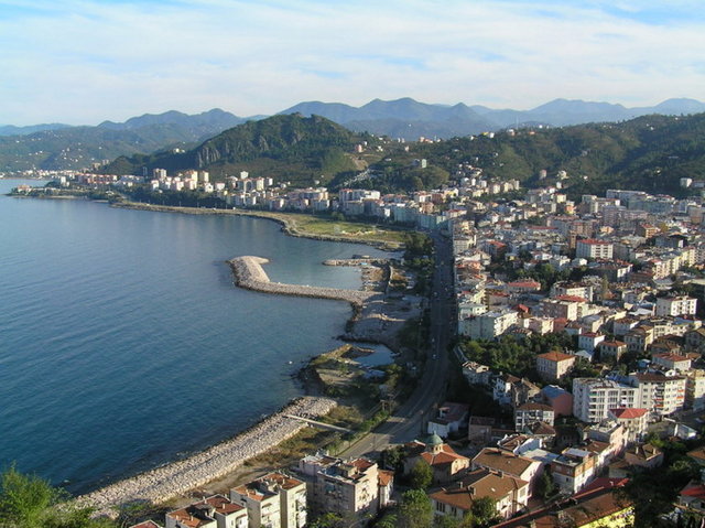 Fındık deyince ilk akla gelen şehir Giresun Karadeniz'in yayla turizminin her geçen gün geliştiği görülmeye değer kentlerinden biri.