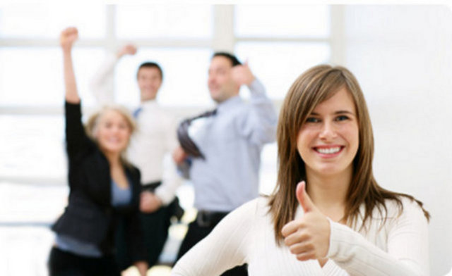 Etrafınızda mutlu insanlar varsa, siz de kendinizi daha mutlu hissedersiniz.