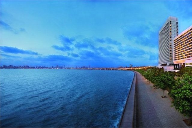 9- The Oberoi, Mumbai - Bombay (Mumbai), Hindistan -  -