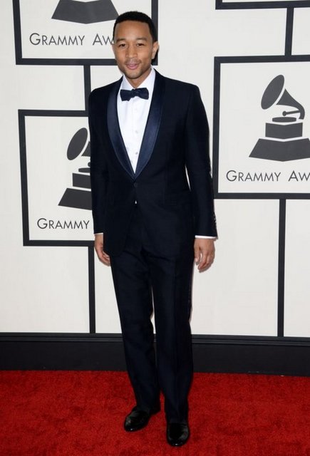 JOHN LEGEND