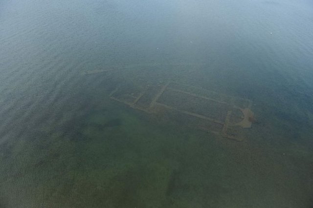 Milattan Sonra (M.S.) 313 yılındaki Milano Fermanı'ndan sonra Hristianlık Dini resmi olarak kabul edilince, dindar Hıristiyanlar tarafından bazilika formu, temel kilise planı olarak kabul edilmiştir.