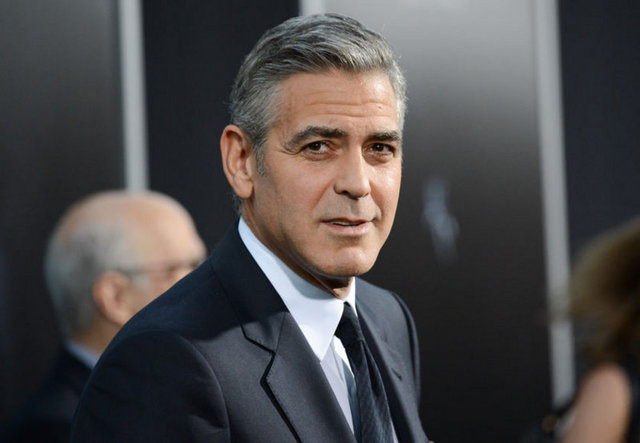 Bullock'u 20 yıldır tanıdığını, onunla iyi arkadaş olduğunu da söyleyen Clooney şunları söyledi: