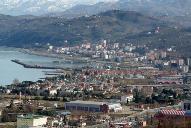 Trabzon 395 bin 474