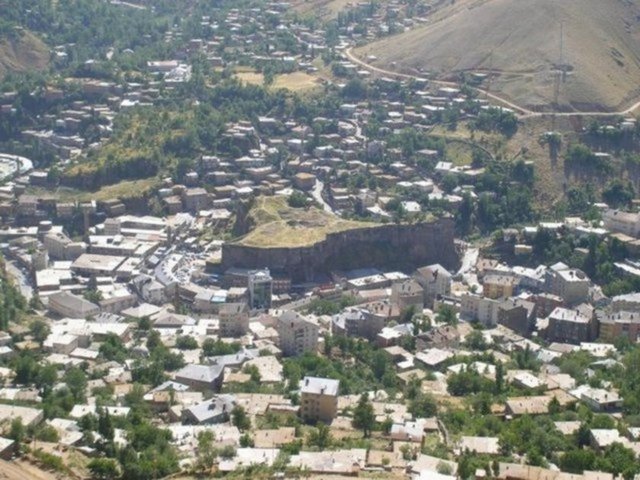 Bitlis 195 bin 279