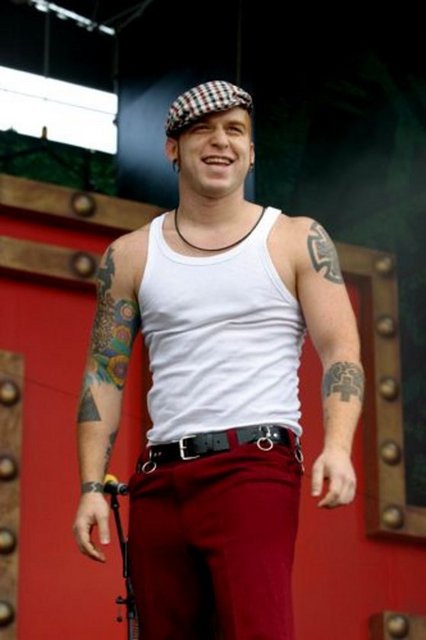 "Hayatımın hem en eğlenceli hem en sıkıntılı zamanlarını okulda yaşadım diyebilirim.